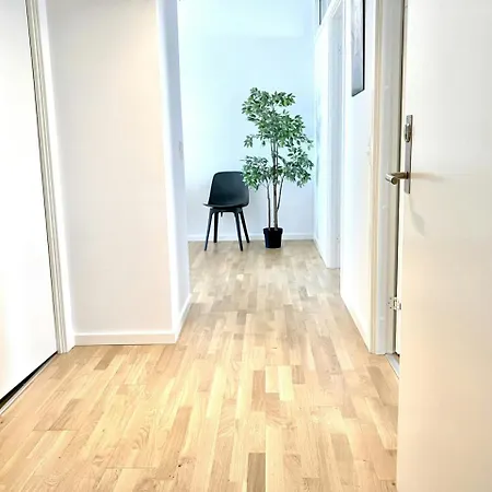 Spacious For 7 In Gellerupparken Apartment
