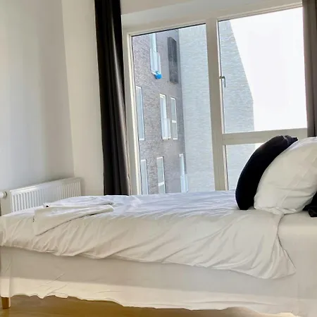 Spacious For 7 In Gellerupparken *
